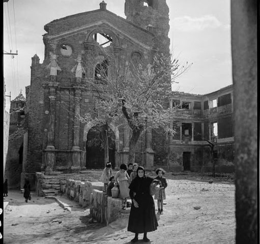 Belchite en 1941, foto de Thérèse Boney