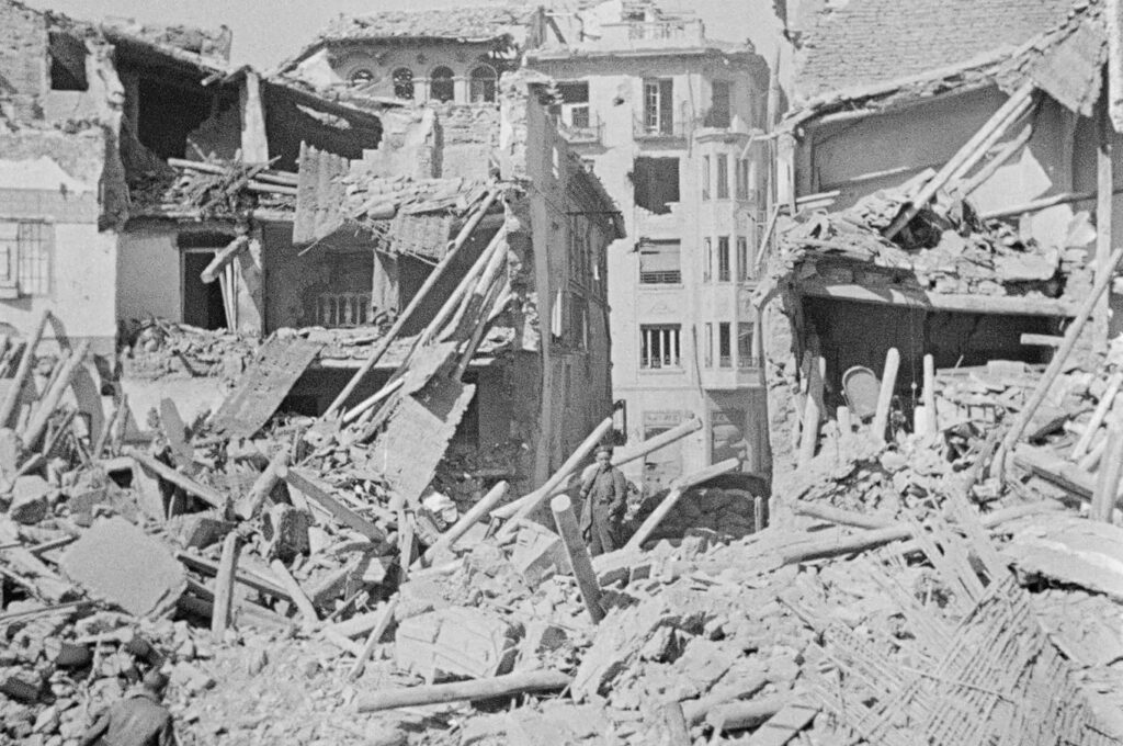 Belchite destruido
